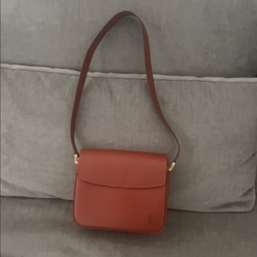 LV Epi Leather Brown Shoulder Bag - Picture 9 of 12